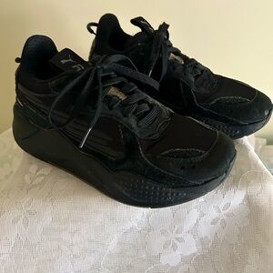 Boys Puma RS-X Elevated Basics Sneaker black size 4.5